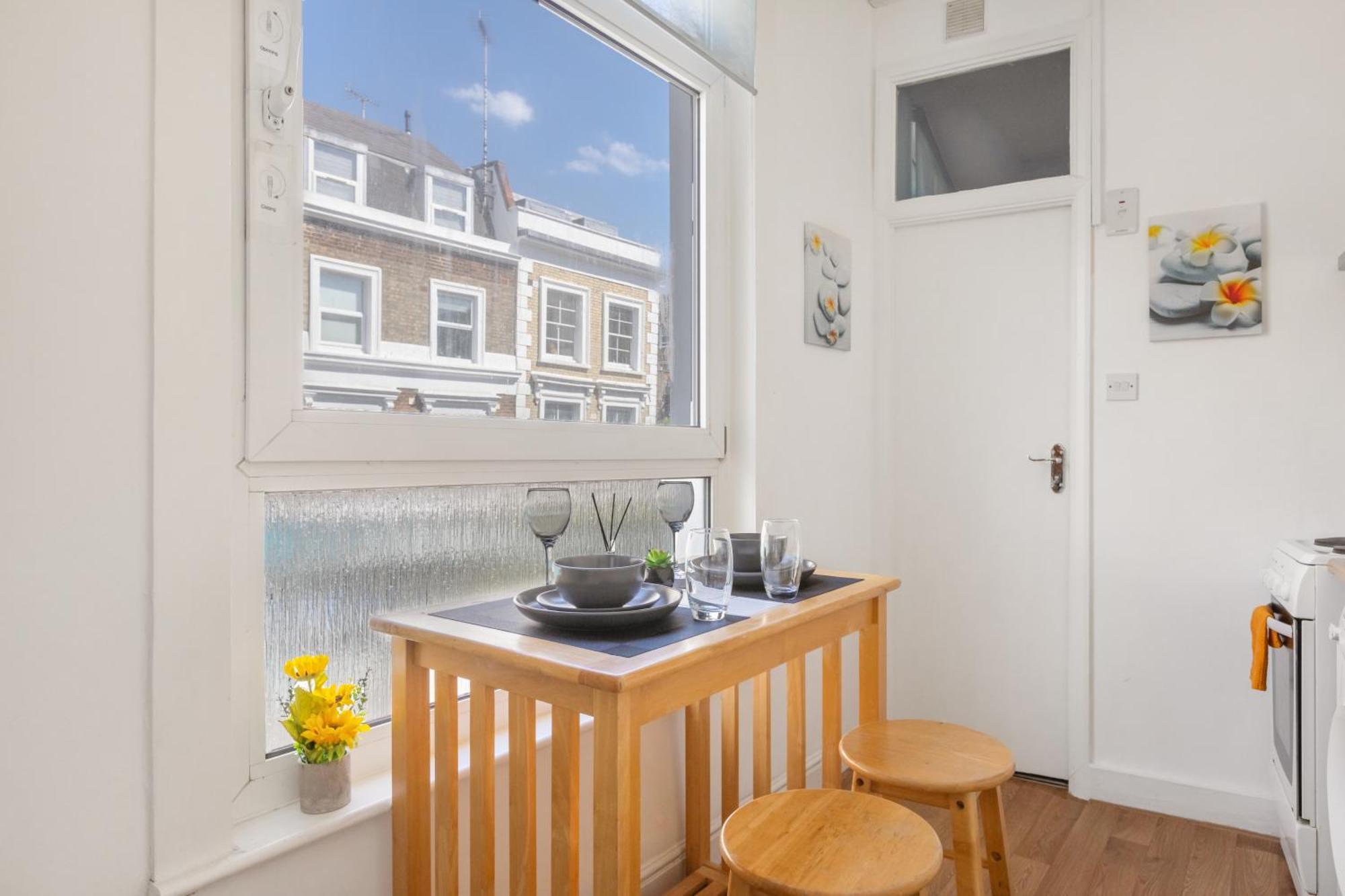 Cozy In Prime Notting Hill Londres